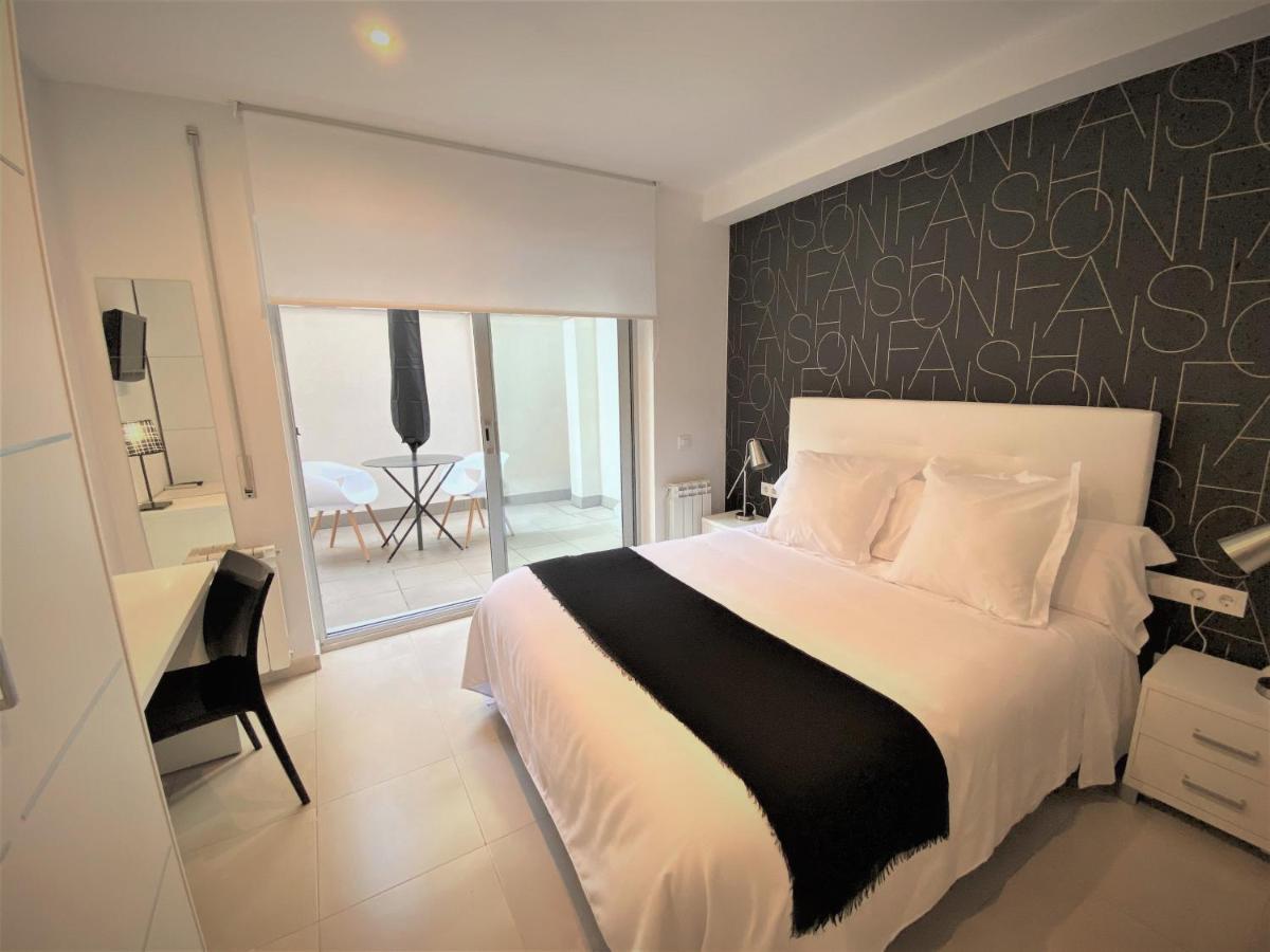 Hostal Somnis Suria المظهر الخارجي الصورة