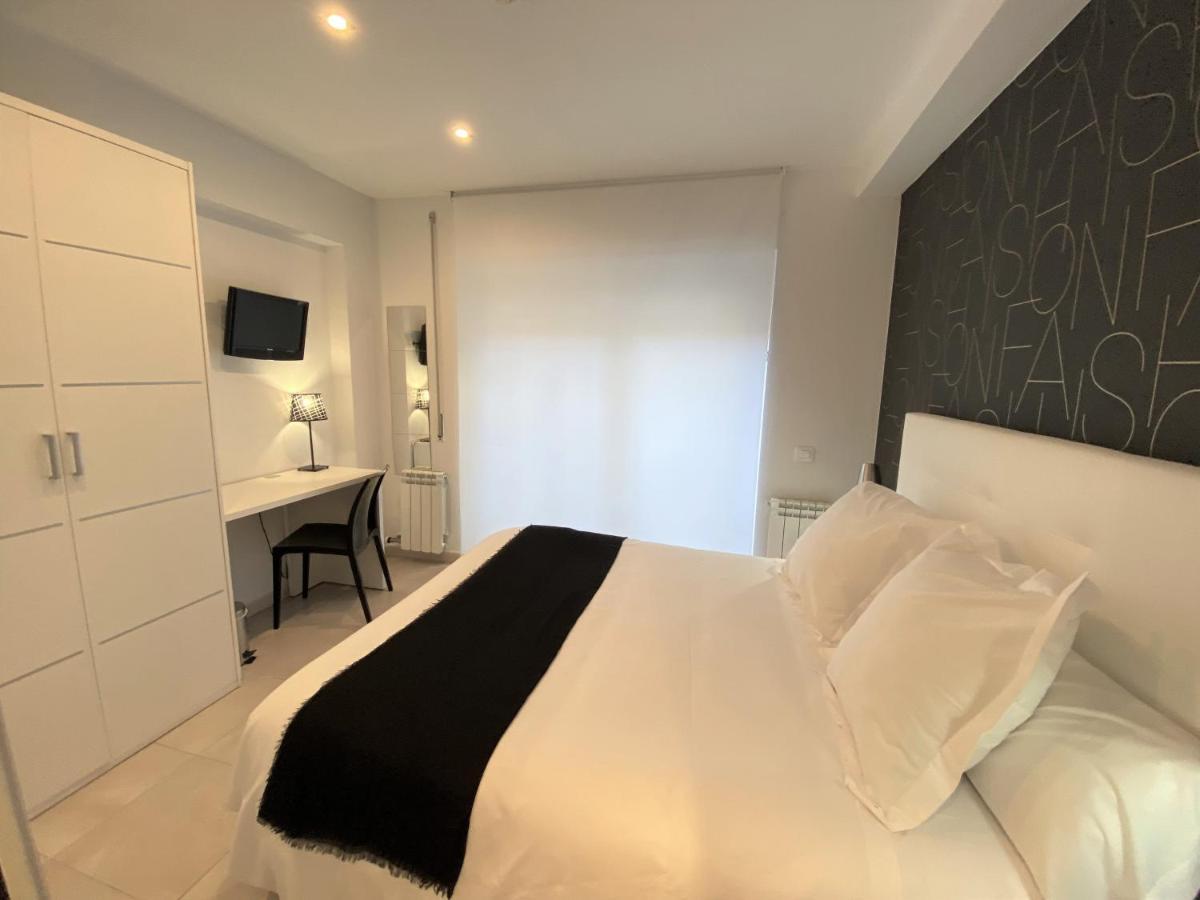 Hostal Somnis Suria المظهر الخارجي الصورة