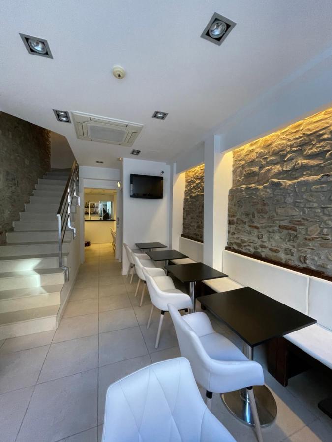 Hostal Somnis Suria المظهر الخارجي الصورة
