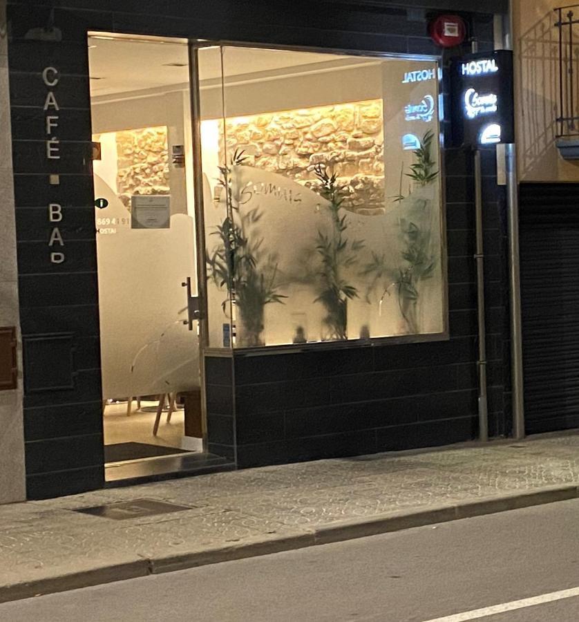 Hostal Somnis Suria المظهر الخارجي الصورة